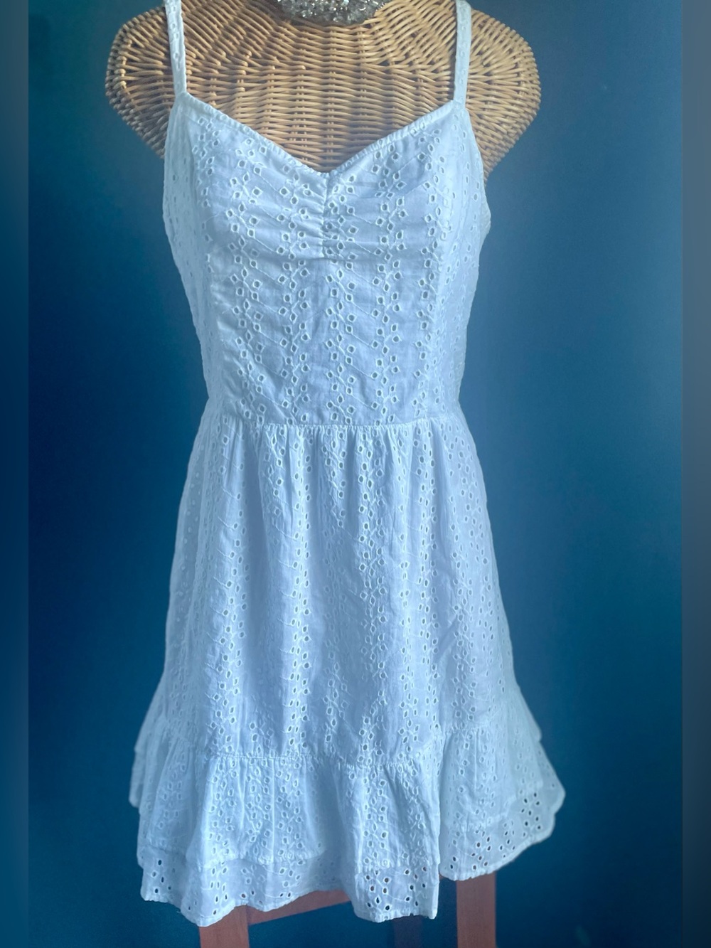 Holster White Eyelet Ruffle Hem Dress Sweetheart Neckline Boho Size Medium